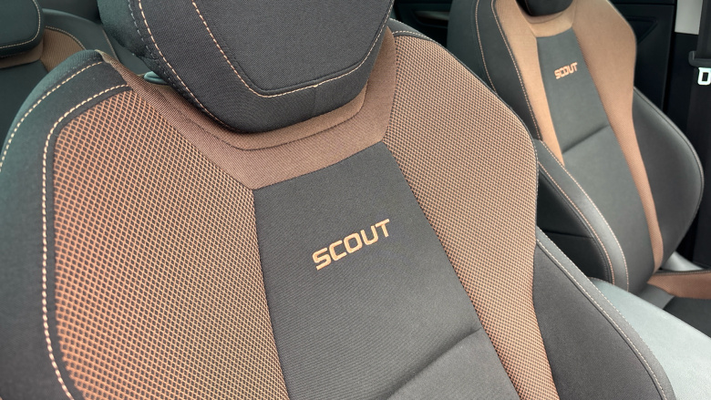 Skoda Karoq 2.0 TDI Scout 4x4 5dr Diesel Estate